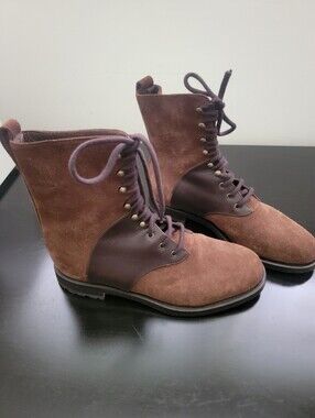 Manolo Blahnik Brown Suede and Dark Brown Leather Lace-Up Chukka Boots